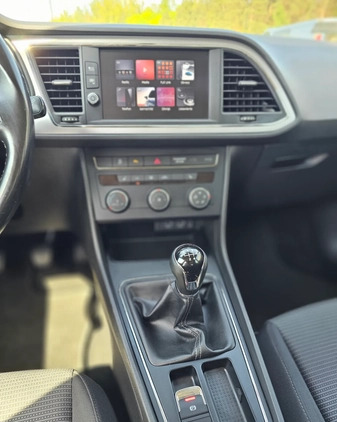 Seat Leon cena 37500 przebieg: 191227, rok produkcji 2019 z Krynica Morska małe 781